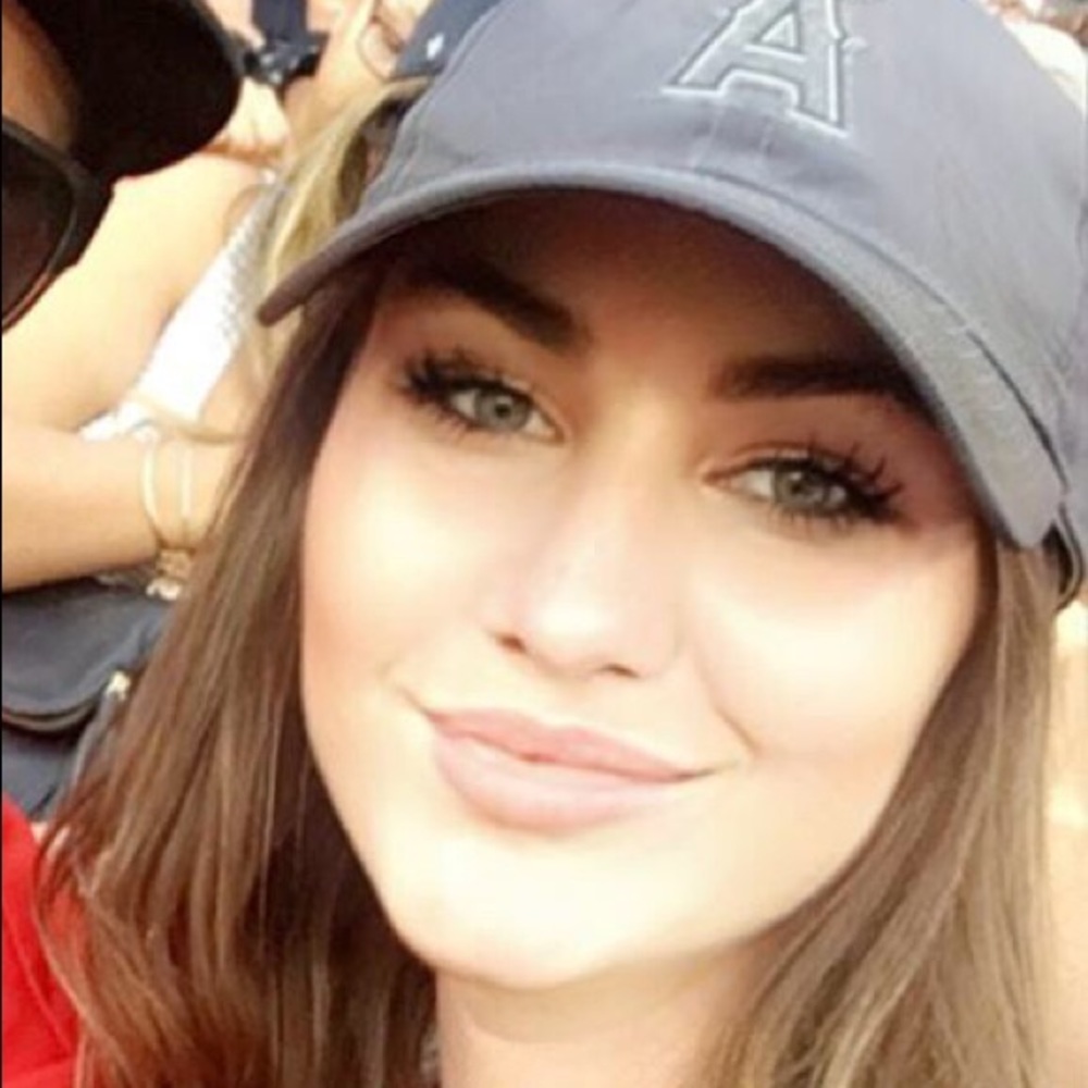 Meet your seller!🐣🐣